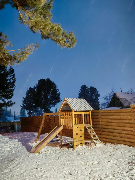 Комфортабельный просторный, кедровый коттедж на Усадьбе у костра