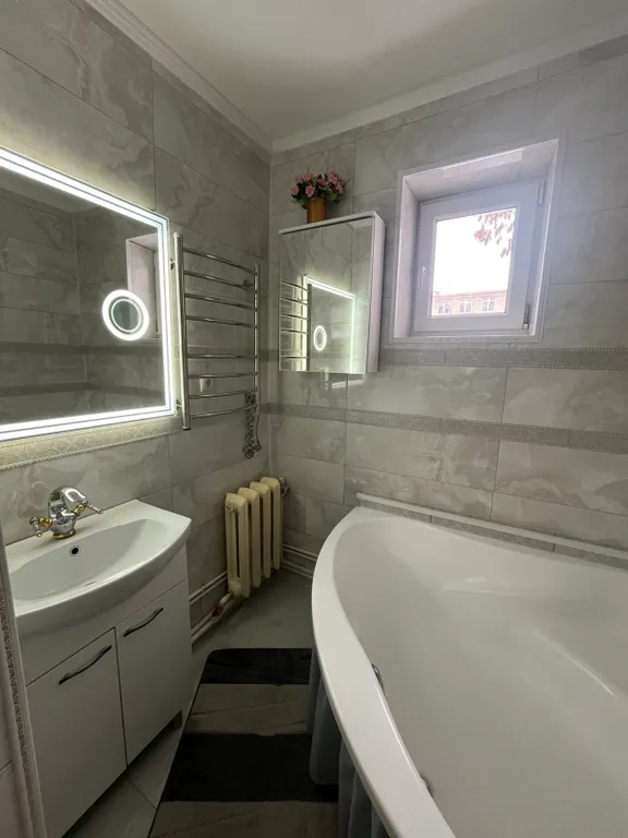 Уютная двухкомнатная квартира в центре города