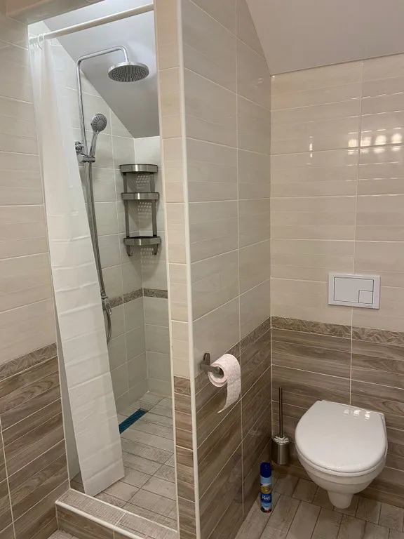 Коттедж с теплым бассейном и баней на дровах