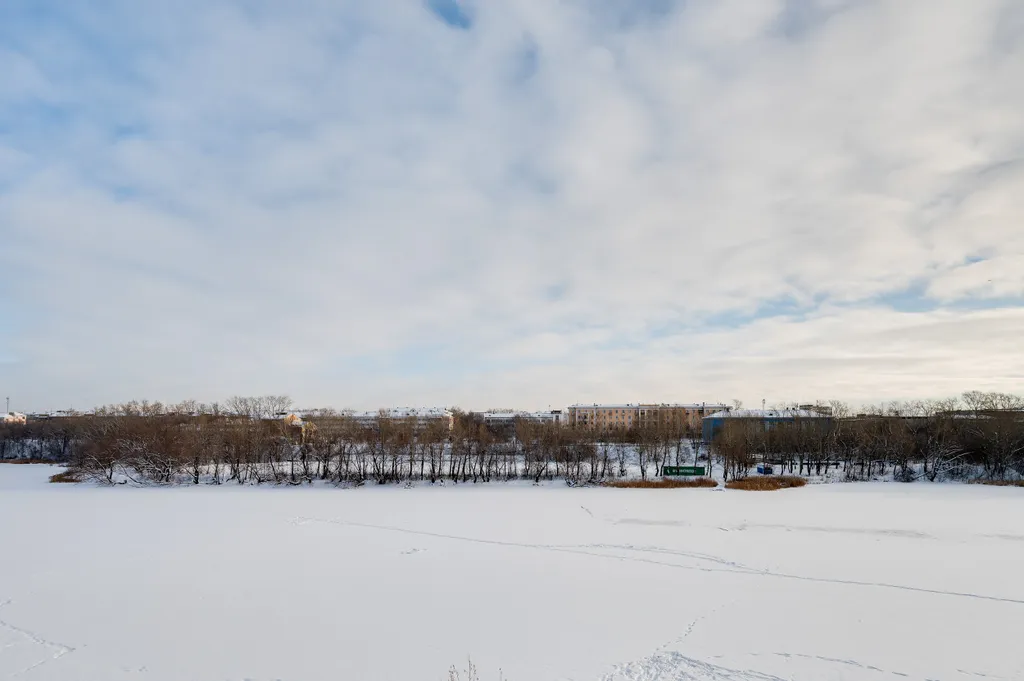 Студия в центре у реки