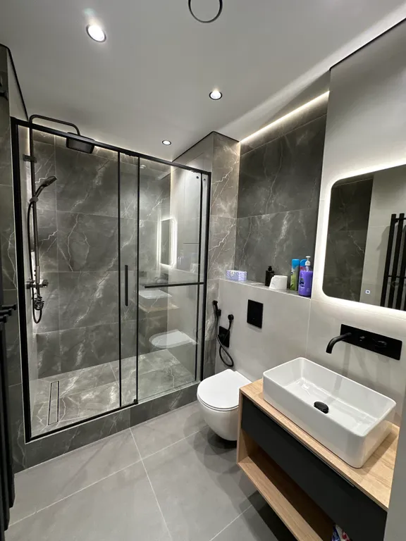 Лучшая квартира с парковочным местом в этом же доме