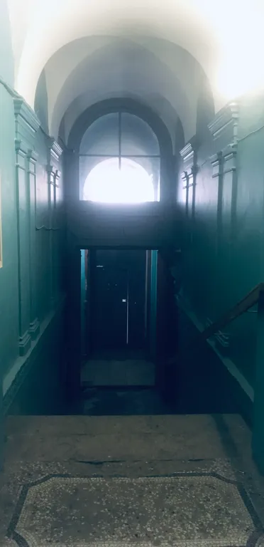 Квартира-студия в уютном историческом центре в Золотом треугольнике
