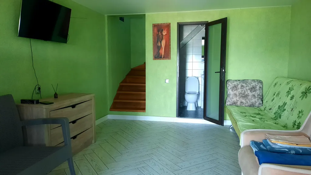 Эллинг на самом берегу Азовского моря