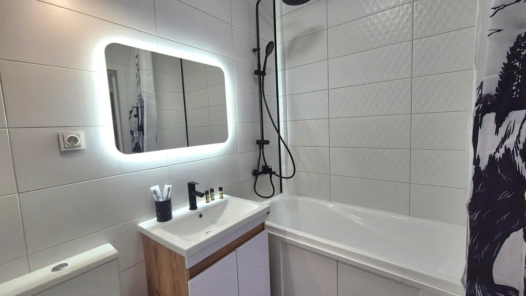 Квартира Тайга в новом ЖК рядом с ГЦ Кузбасс и КемГУ