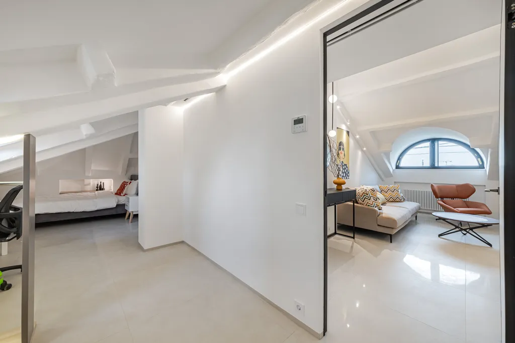 Эксклюзивная квартира-мансарда на Пресне