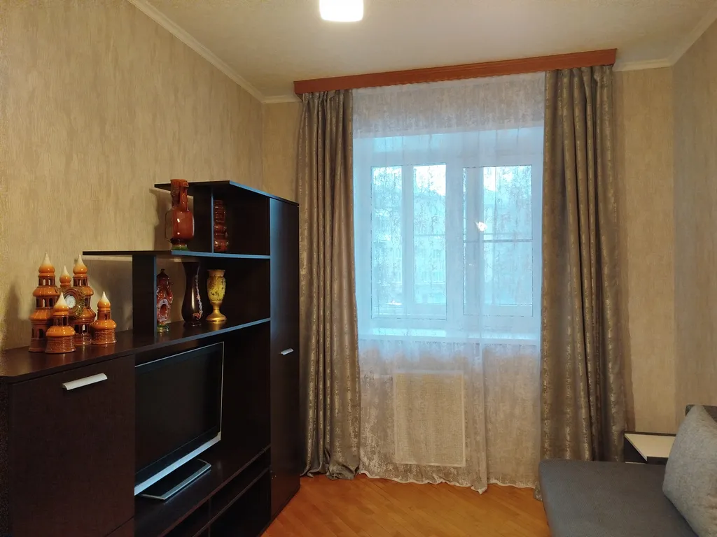 Вместительная квартира на театральной площади