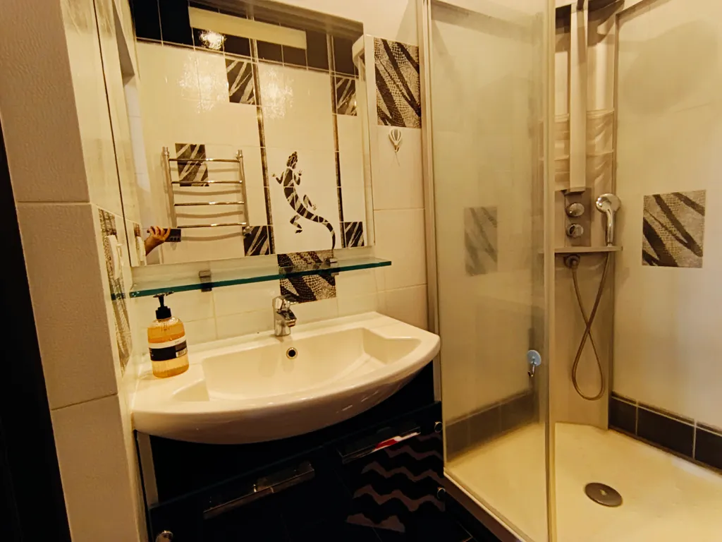 Семейная квартира в лесу