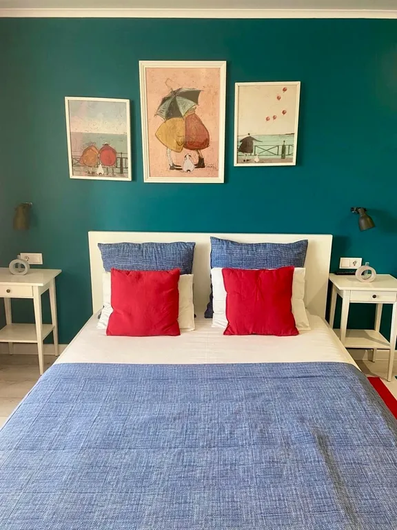 Двухкомнатная квартира в центре с видом на парк