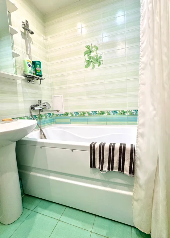 Уютная квартира на 23 этаже