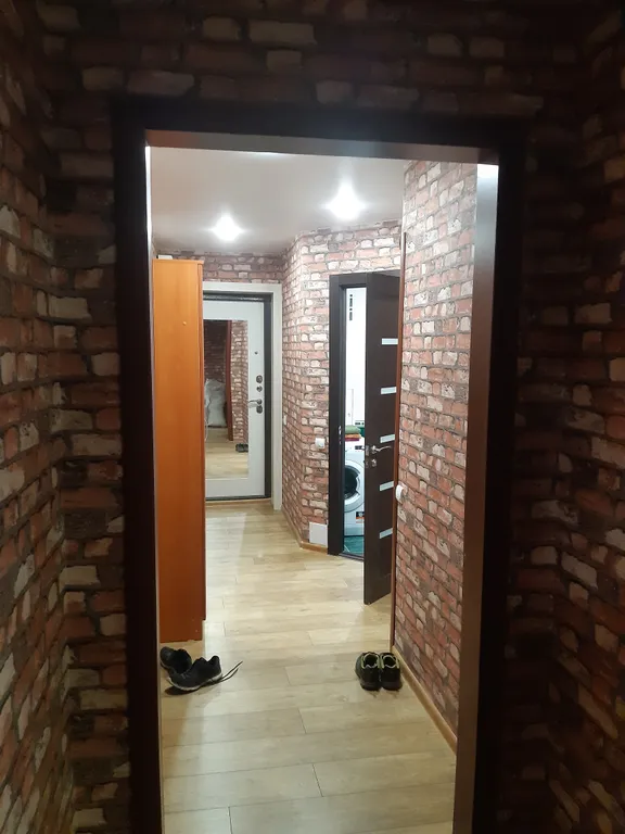 Просторная квартира недалеко от въезда в город