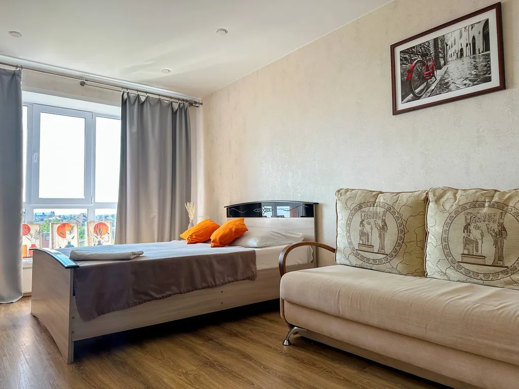 Стильная однокомнатная квартира рядом с Волгой