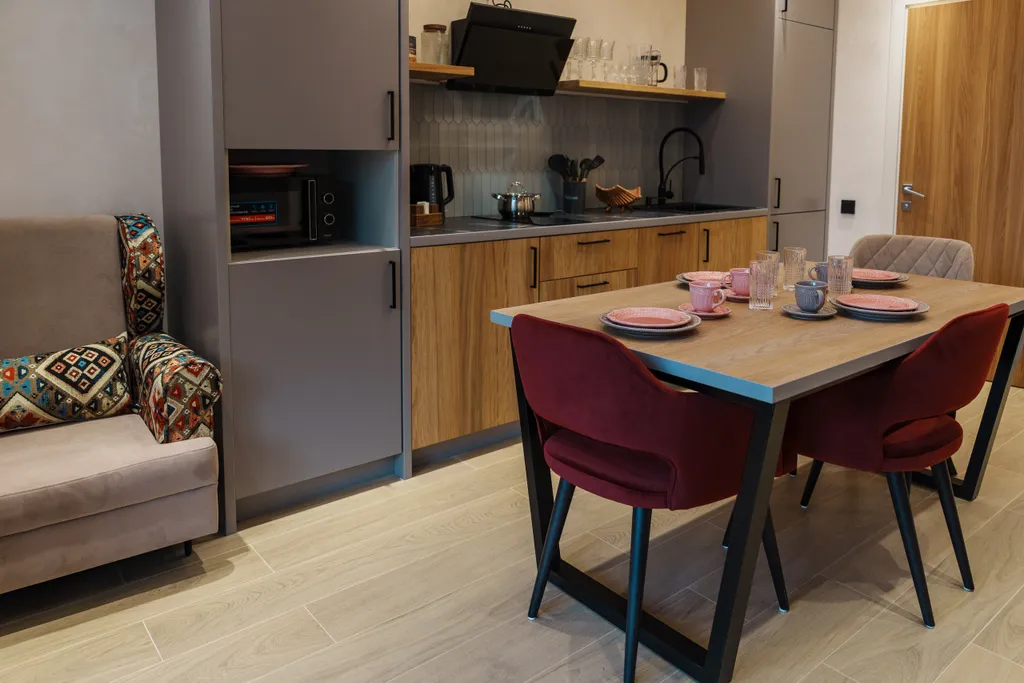 ШАЛЕ №4(1-ЭТАЖ) 70 м² до 5 мест