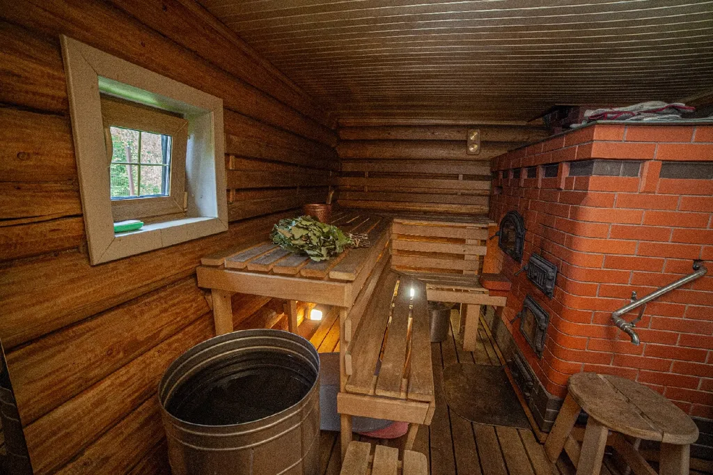 Дом за озером