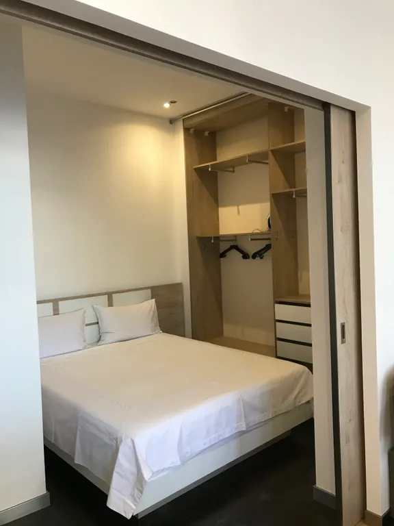 Метро Апартамент