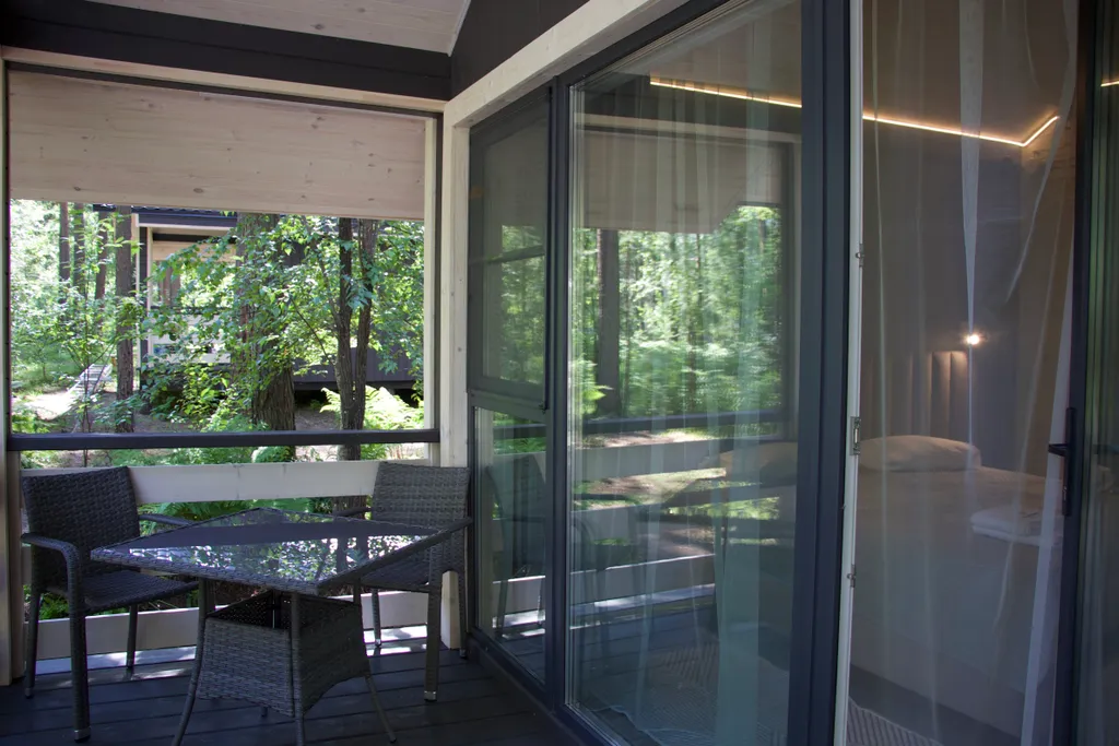 Четырехместный летний дом, Шале в лесу двухкомнатный