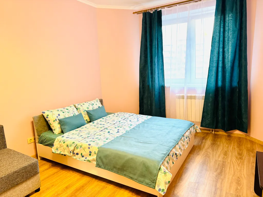 Однокомнатная квартира с балконом — аренда посуточно в Звенигород