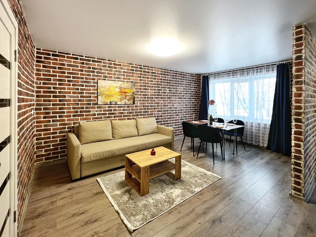 Уютная двухкомнатная квартира в центре города рядом с Дворцом Молодежи — аренда посуточно в Нижний Тагил