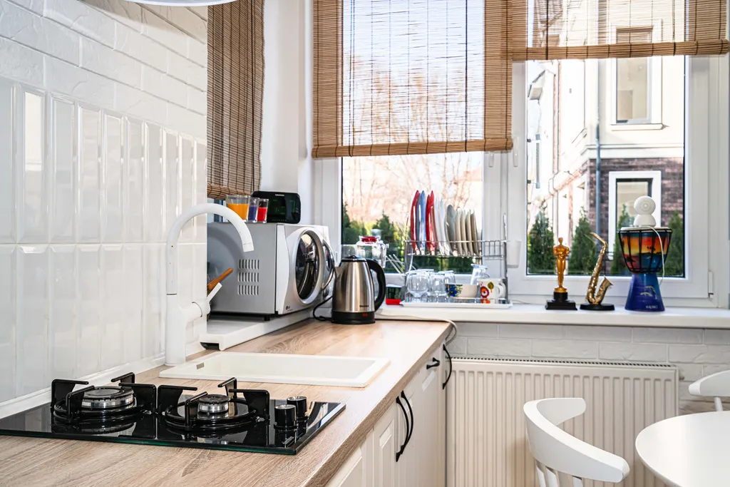 Апартаменты в стиле бамбук на берегу моря и променада