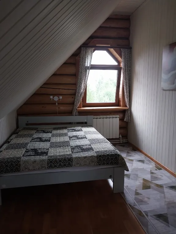 Комфортабельный 2-х этажный коттедж на 1 линии о. Селигер