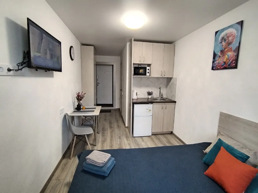 Современная студия в центре возле вокзала