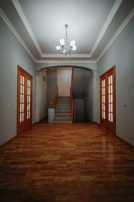 Коттедж возле леса