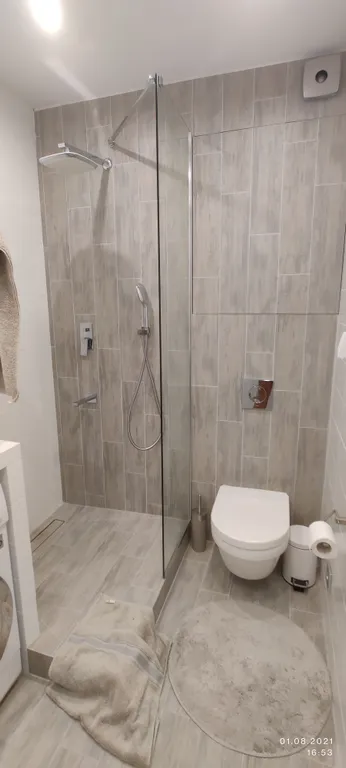 Студия у метро с видом на Москву