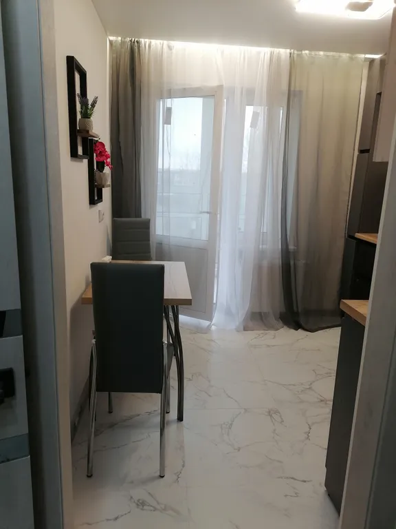 Уютная, светлая квартира в новостройке на въезде в город