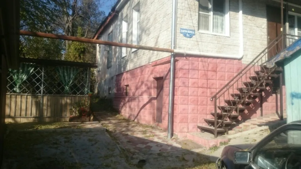 Красивая квартира в самом парке города