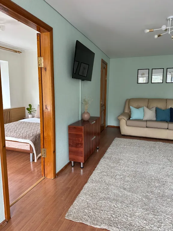 Отличная двухкомнатная квартира