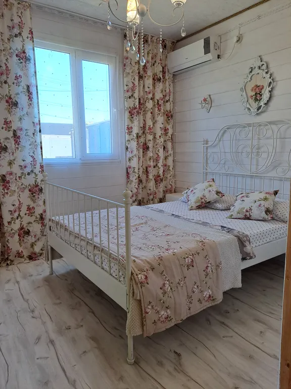 Домик без хозяев 2 минут до моря