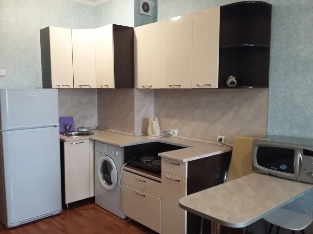 Студия с видом на озеро