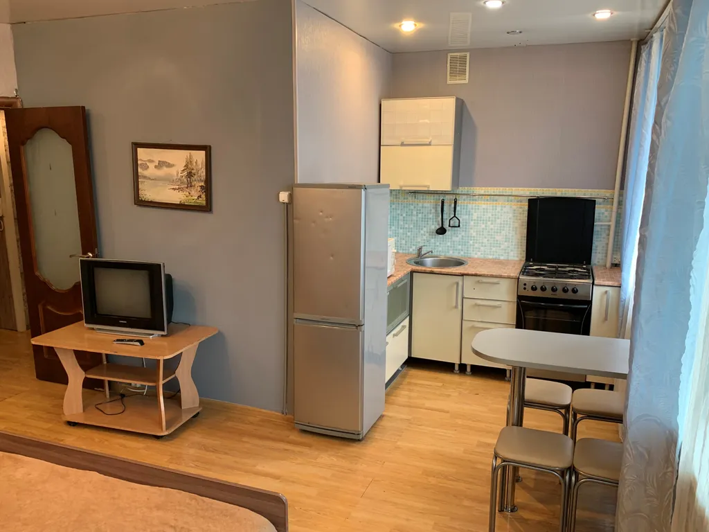 Квартира Квартира Студия с видом на оживленную улицу — Красноярск