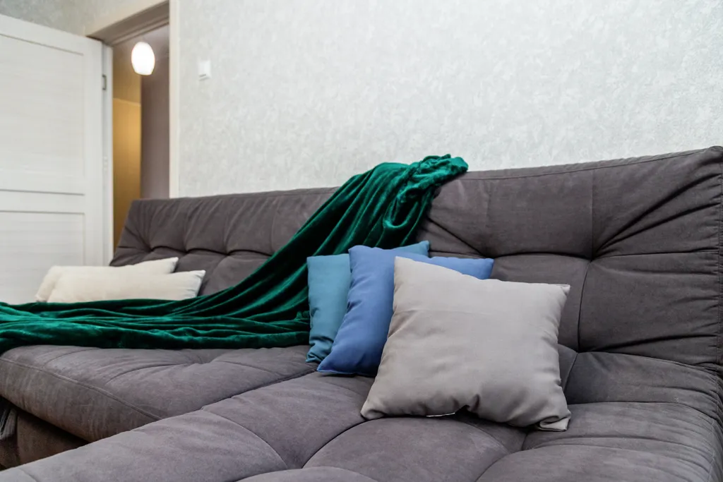 Просторная двухкомнатная квартира на берегу Енисея