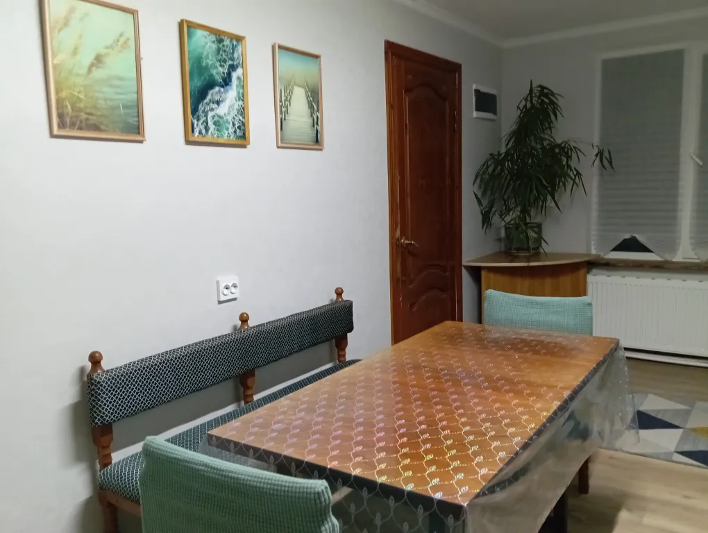 Уютная трехкомнатная квартира со всеми удобствами