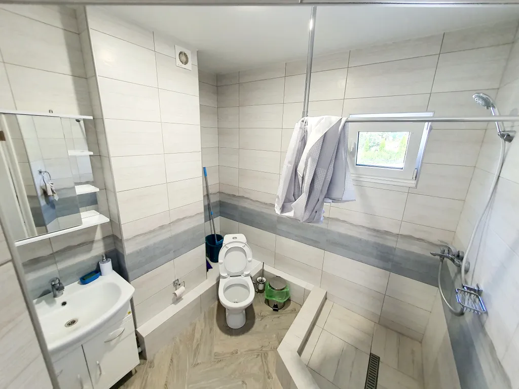 Номер-комфорт с большой террасой с видом на озеро Абрау