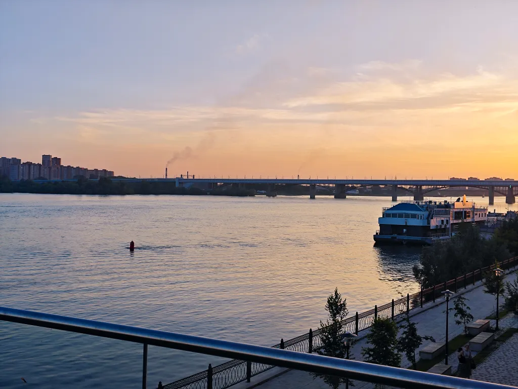 Квартира Квартира Апартамент у реки — Новосибирск