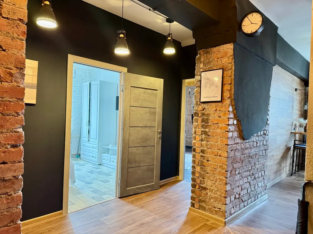 Двухкомнатные апартаменты в центре в стиле loft cafe