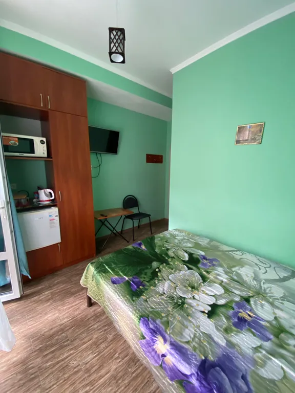 Двухметсный номер стандарт в Гурзуфе недалеко от моря