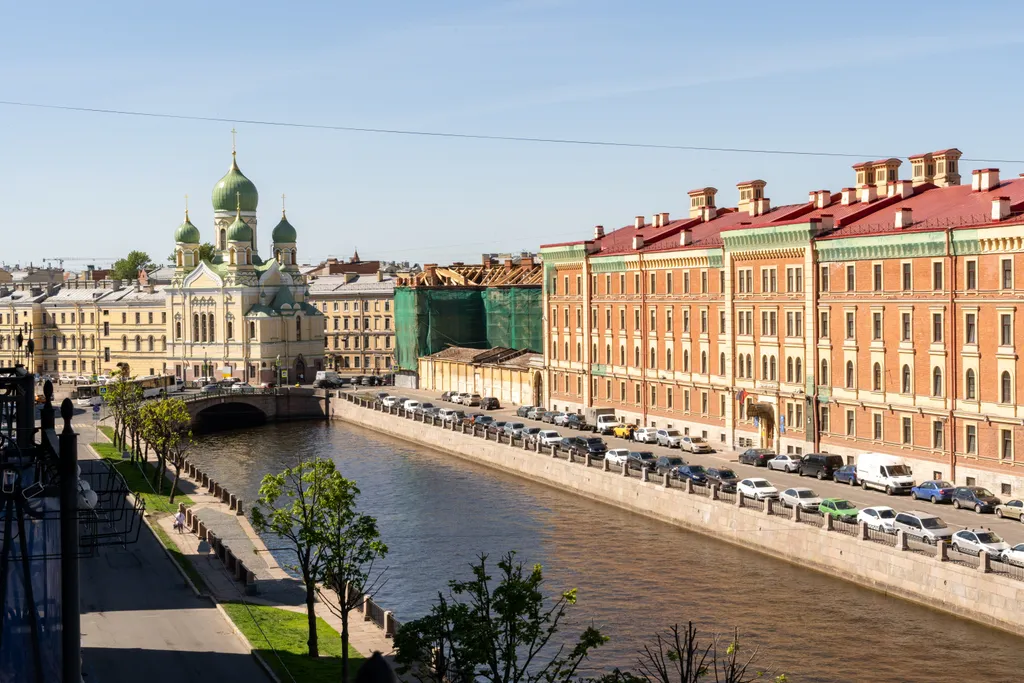 Квартира Квартира Апартамент с балконом и видом на Никольский собор — Санкт-Петербург