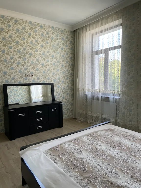 Двухкомнатная квартира в центре в элитном доме рядом с парком