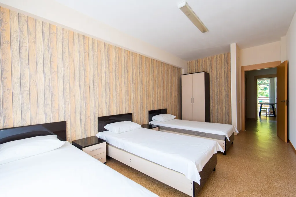 Просторная трехкомнатная квартира с видом на горы