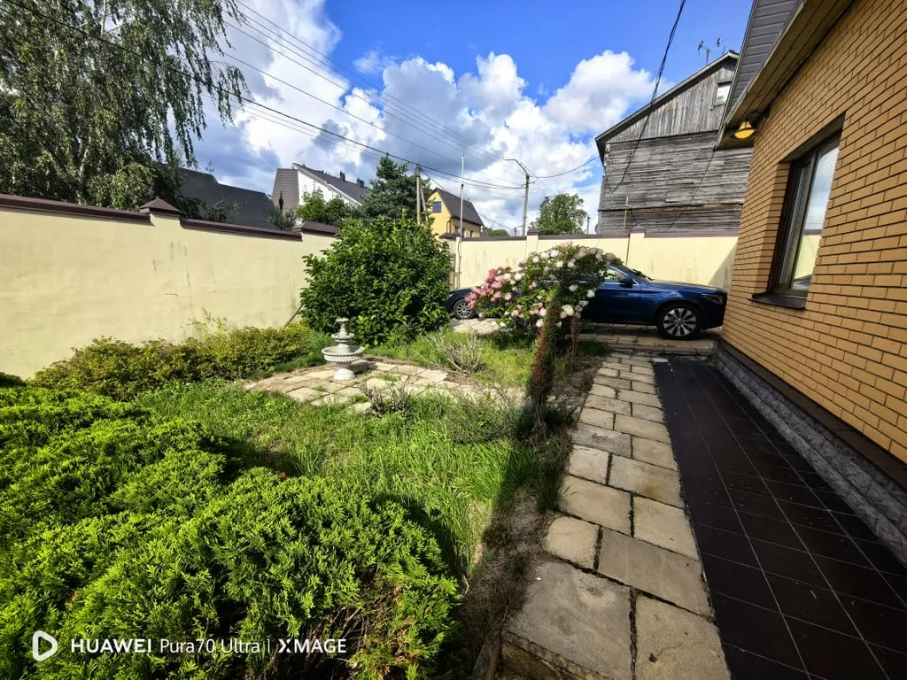 Просторный дом в шаговой доступности от Монрепо с сауной