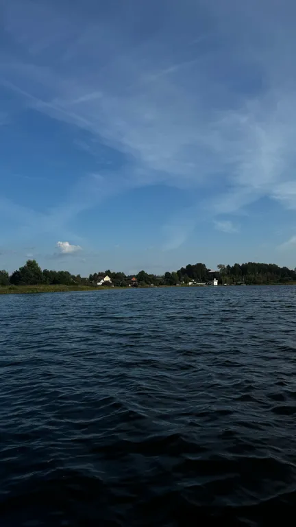 Афрейм на берегу озера Селигер с банным чаном