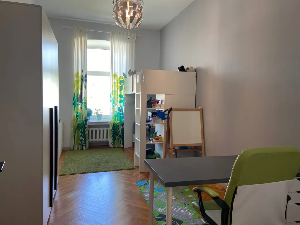 Квартира Четырехкомнатная квартира на бульваре в центре — Санкт-Петербург