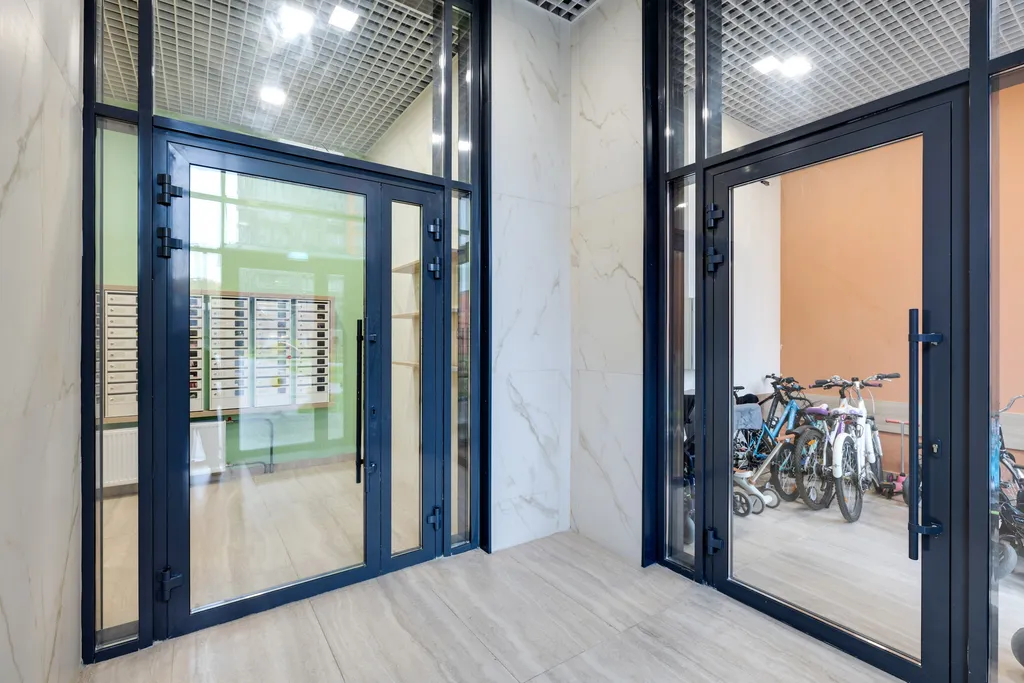 Однушка Нуар с балконом и парковкой в 15 минутах от а/э Внуково