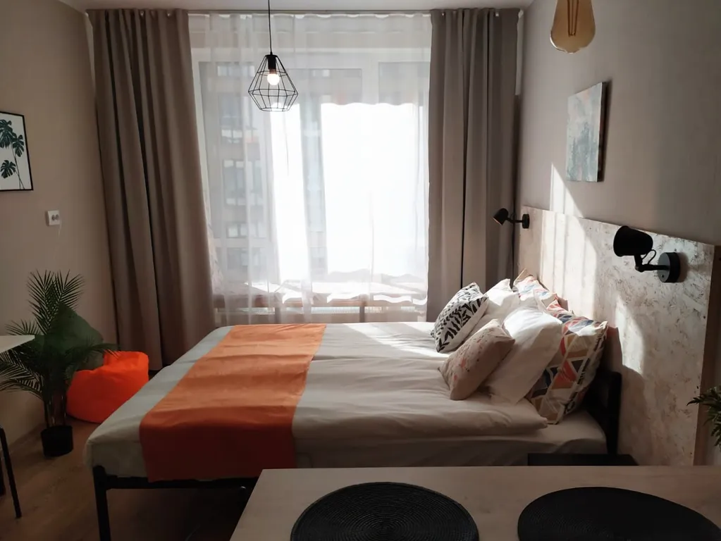 Квартира Новая студия с дизайнерским ремонтом в стиле скандинавский лофт — аренда посуточно в Парголово