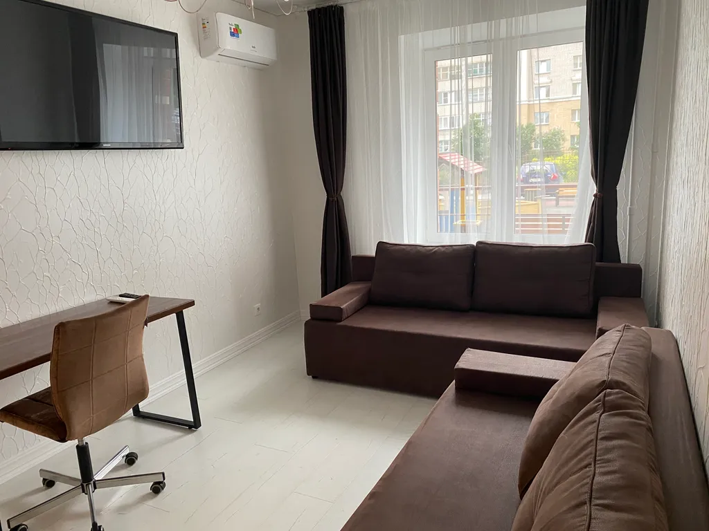 ЖК Вернисаж-1-комнатная квартира комфорт-класса — аренда посуточно в Киров