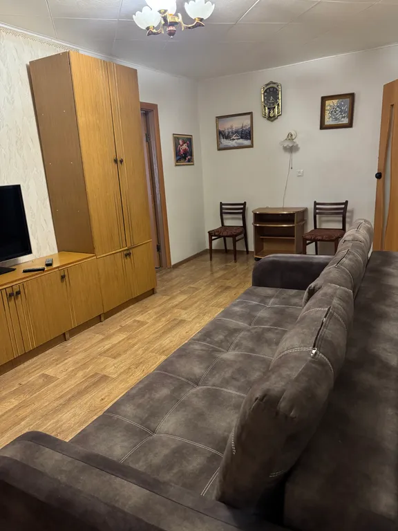 Квартира у аллеи