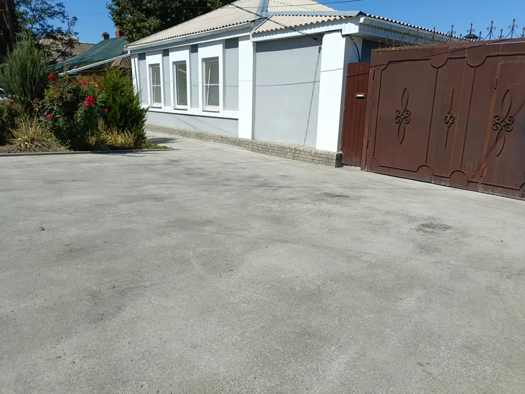 Дом в центре города