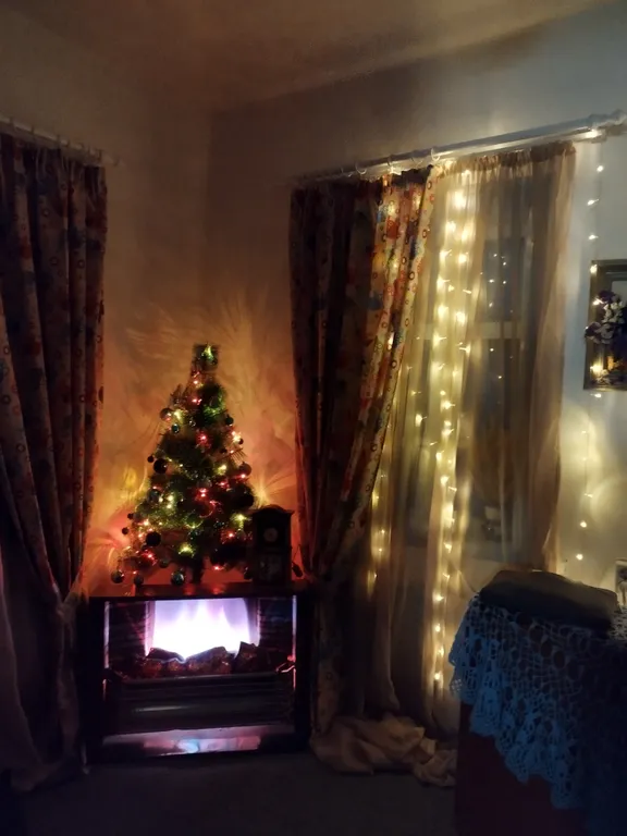 Дом-дача в горах с русской печкой, рядом с речкой и видом на горы